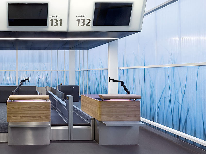 维也纳机场标牌