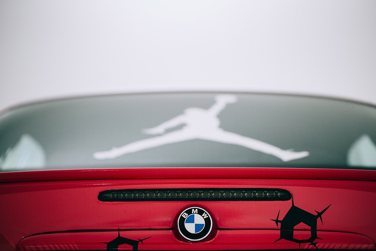 AirJordan · 400ml · iAcro-打造球鞋主题改装车