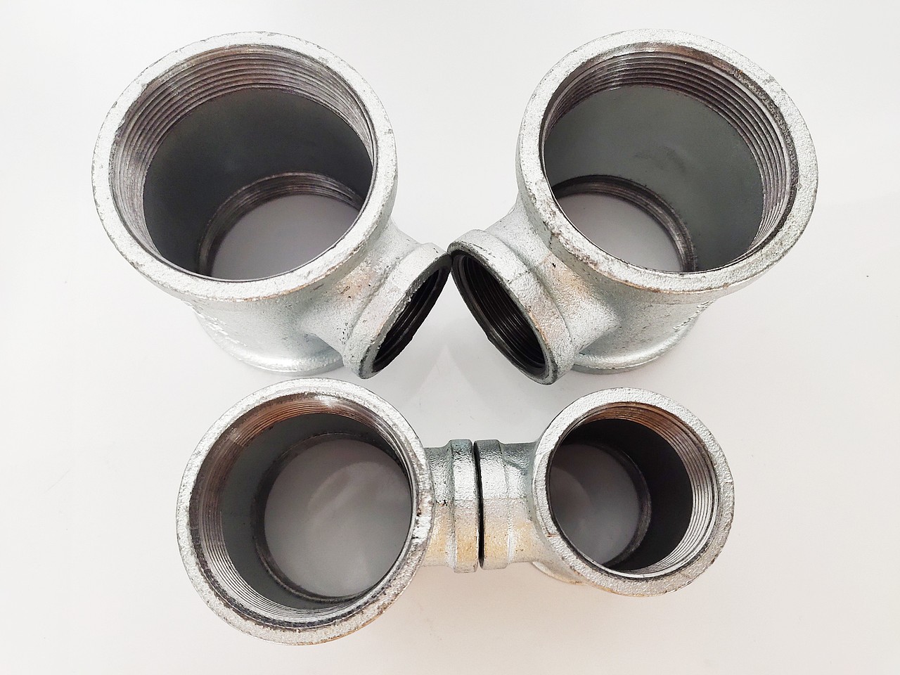 鼎梁玛钢镀锌侧小三通