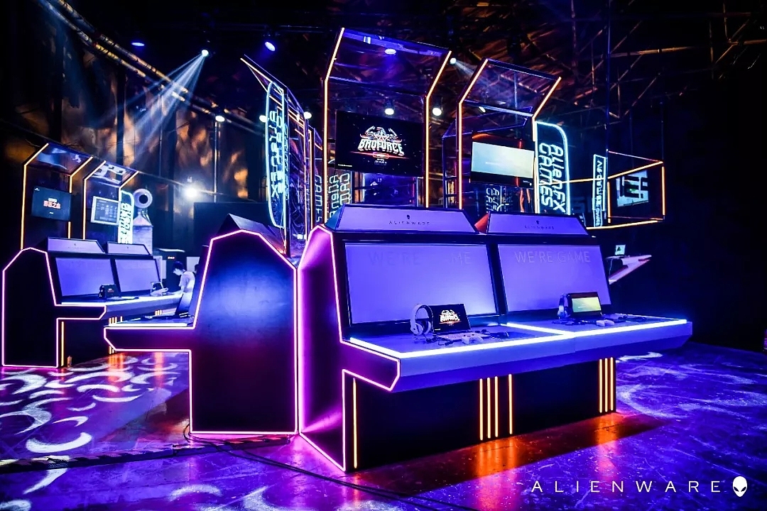 创造即游戏 | ALIENWARE与摩登天空演绎“外星人潮趴”
