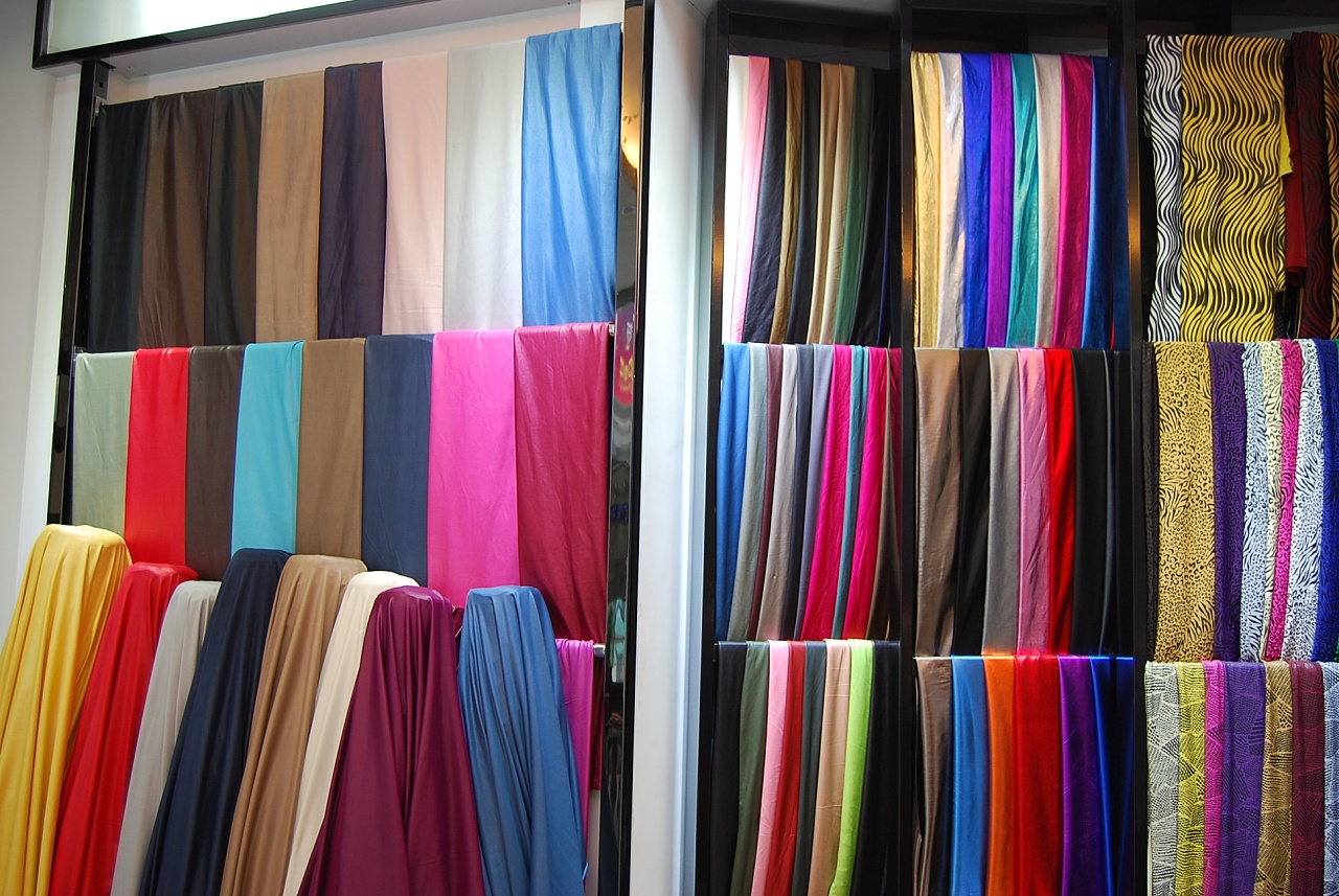 服装面料刷新你的新视角|平面|宣传物料|广德隆 - 原创作品 - 站酷