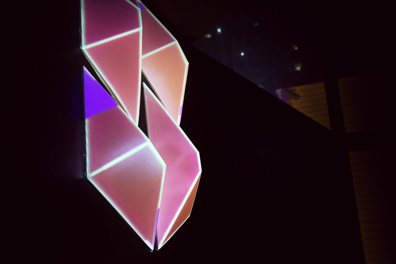 室内创意投影3D MAPPING －SOMEONE CULB（图ZNjU4MzM2Njg=） - Motion Graphic - 站酷设计师huxinh原创素材 - 站酷ZCOOL