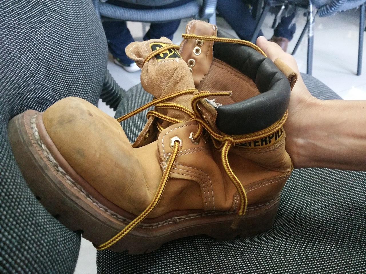 精微素描(大头鞋)