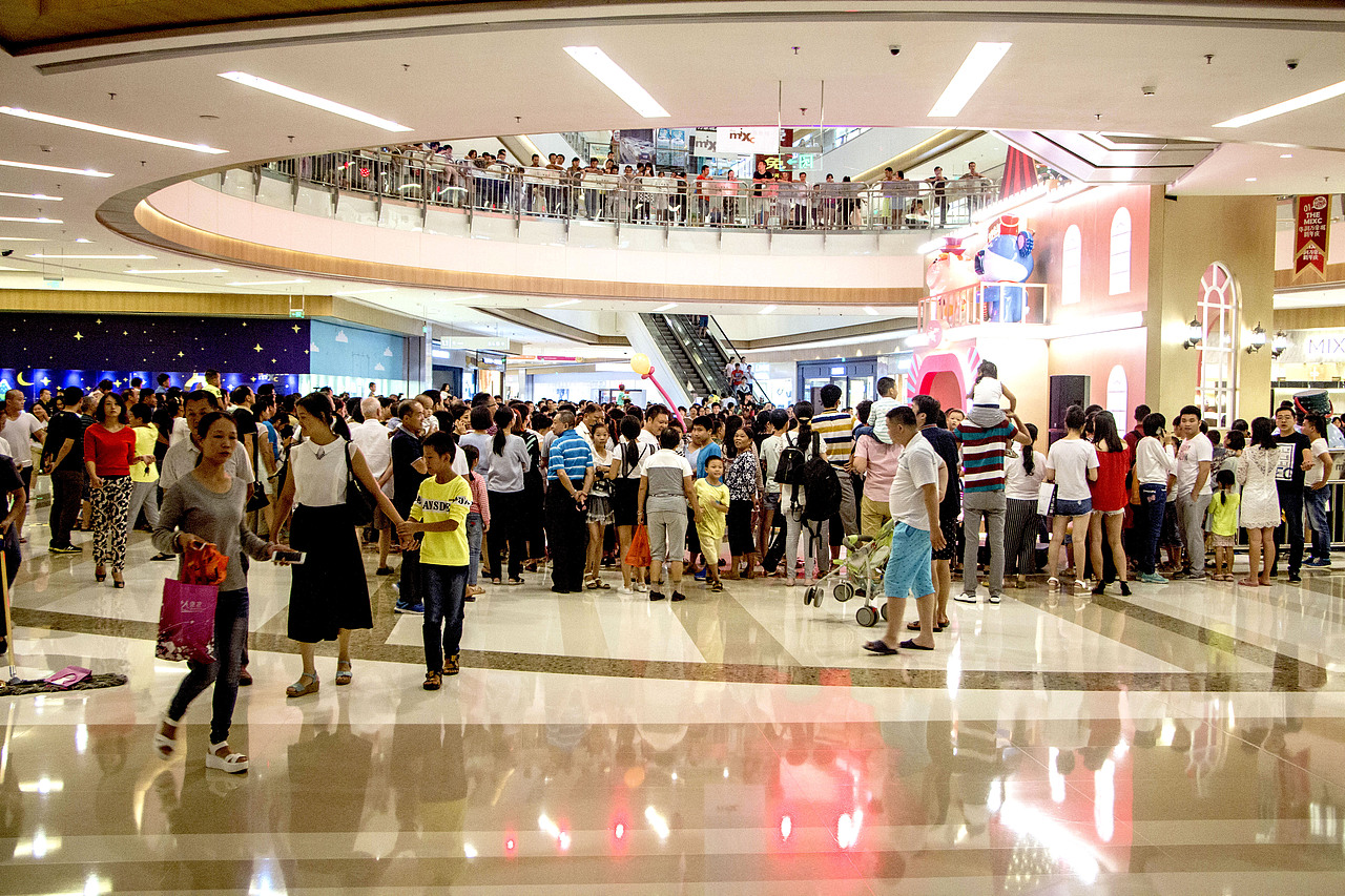 赣州万象城一周年庆——疯狂动物城系列美陈插画（图ZNjI2MTcxMTI=） - 商业插画 - 站酷设计师孢子菌原创素材 - 站酷ZCOOL