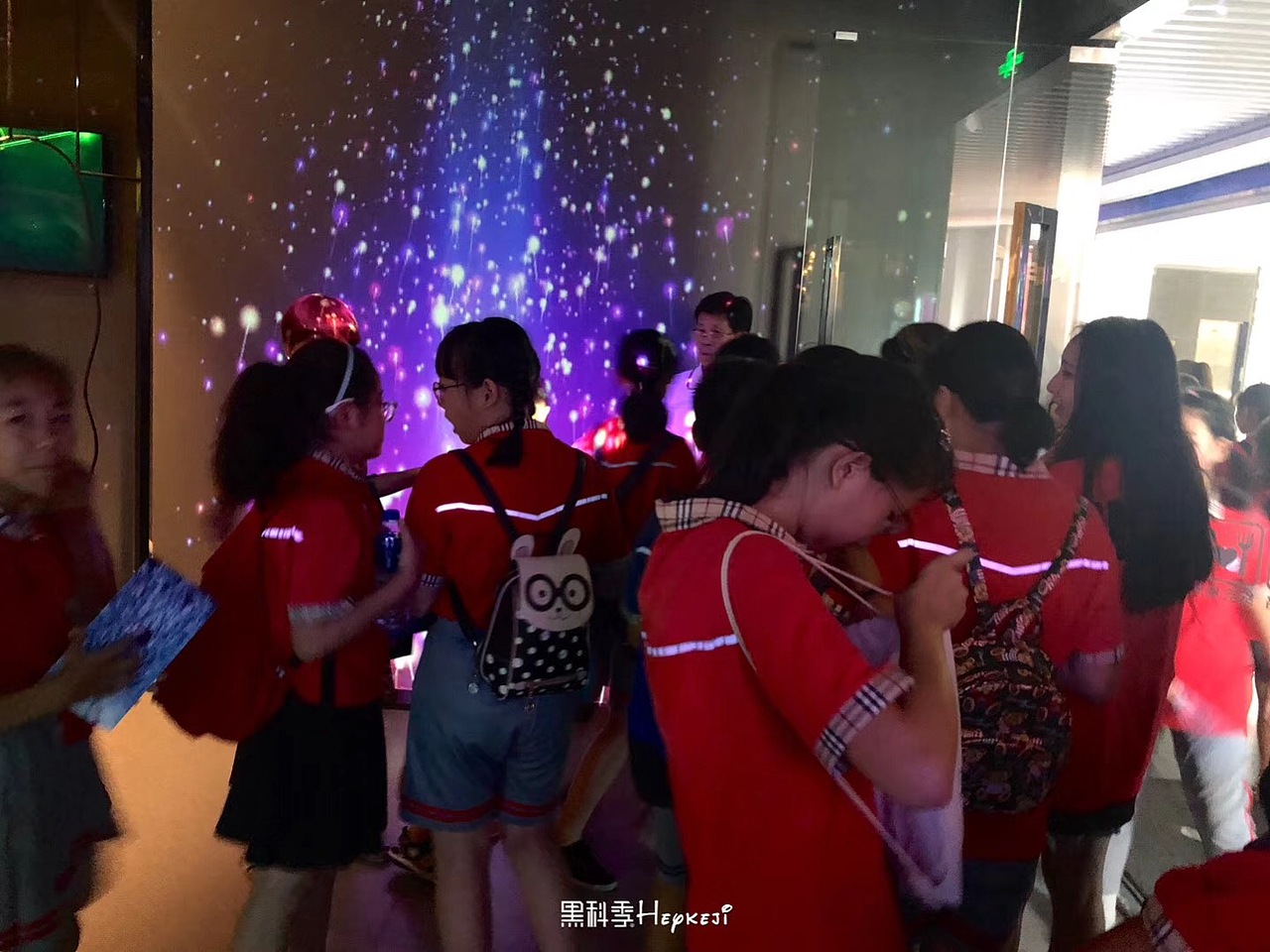 2019开年大戏黑科季全新项目《攀岩足球》期待你的挑战