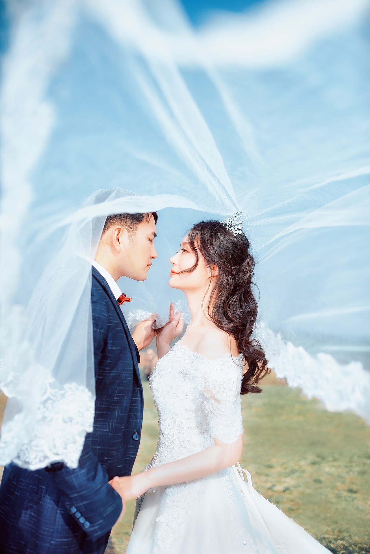 恋山上的汉服与婚纱