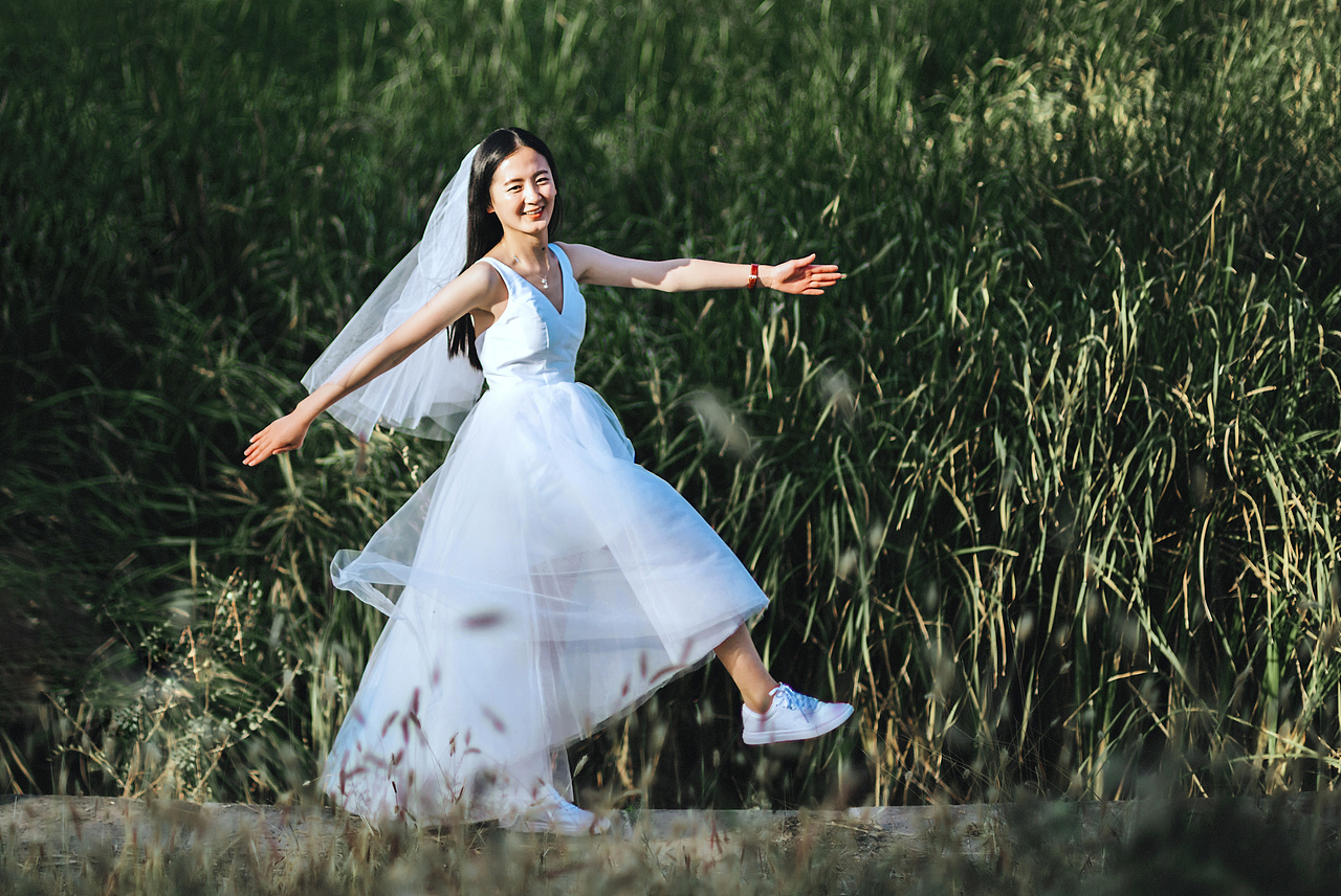 校园婚纱（图ZMTc2OTExODgw） - 人像摄影 - 站酷设计师尚水品牌设计原创素材 - 站酷ZCOOL