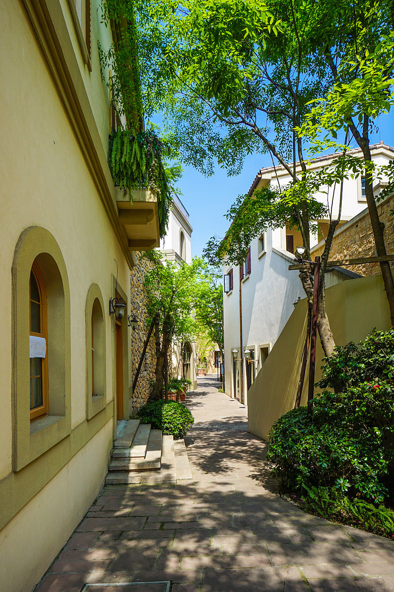 成都麓山国际 麓镇外拍