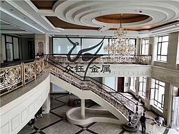 辽宁会所旋转铜楼梯扶手设计 铜雕花护栏 规格齐全