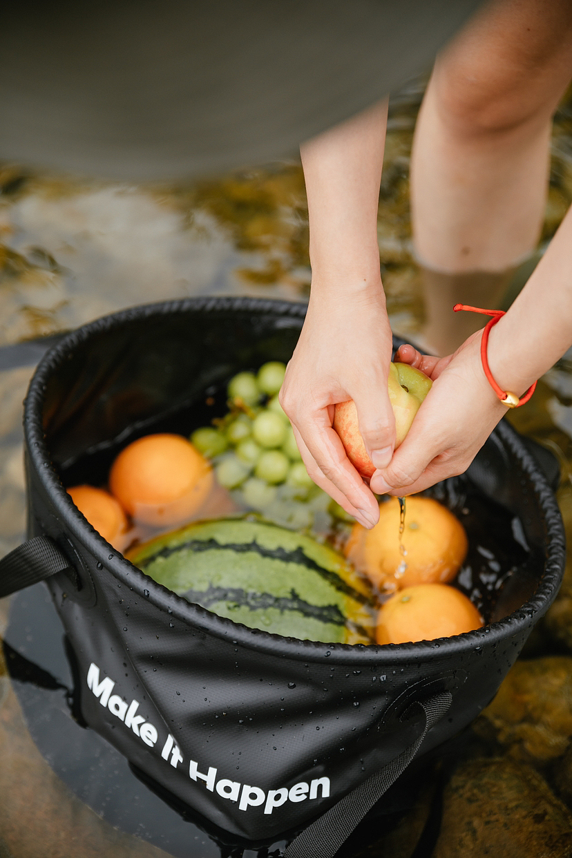 露营折叠皮水桶