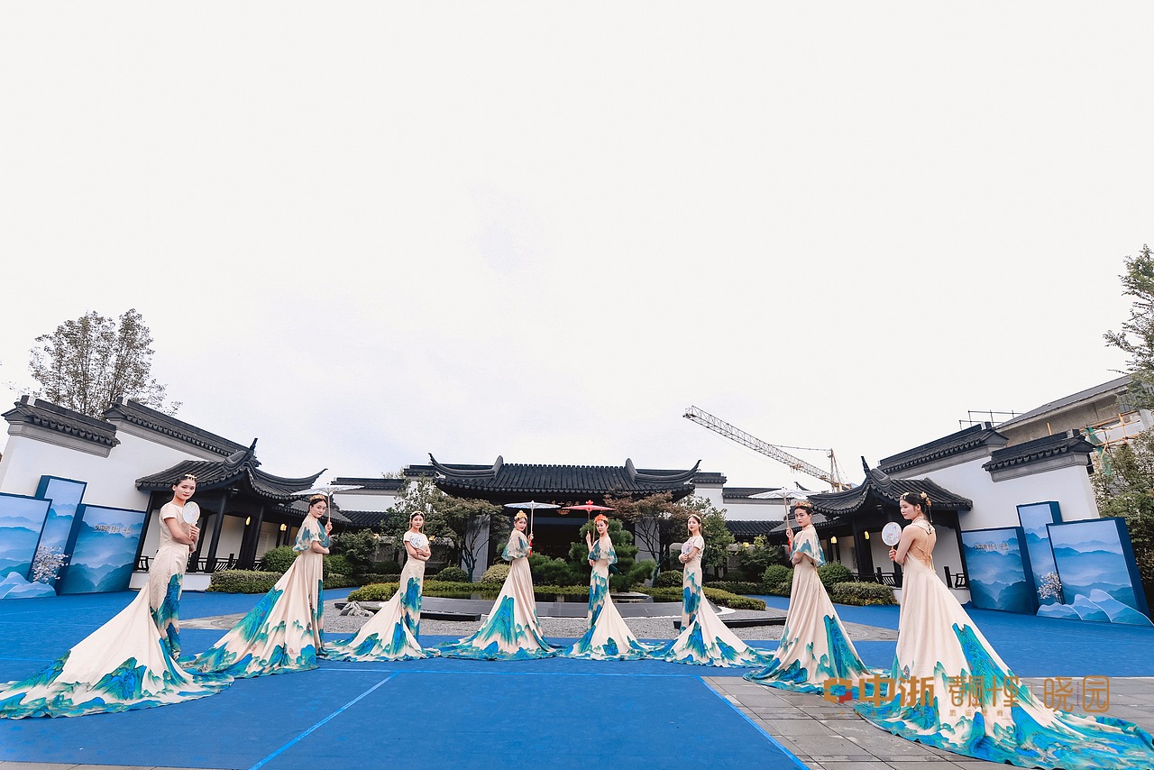 房地产开盘Model秀（图ZMjIwNDUyNzQw） - 人像摄影 - 站酷设计师青春摄绘原创素材 - 站酷ZCOOL