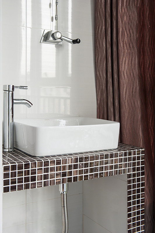 成都百纳装饰 83平米现代简约风格