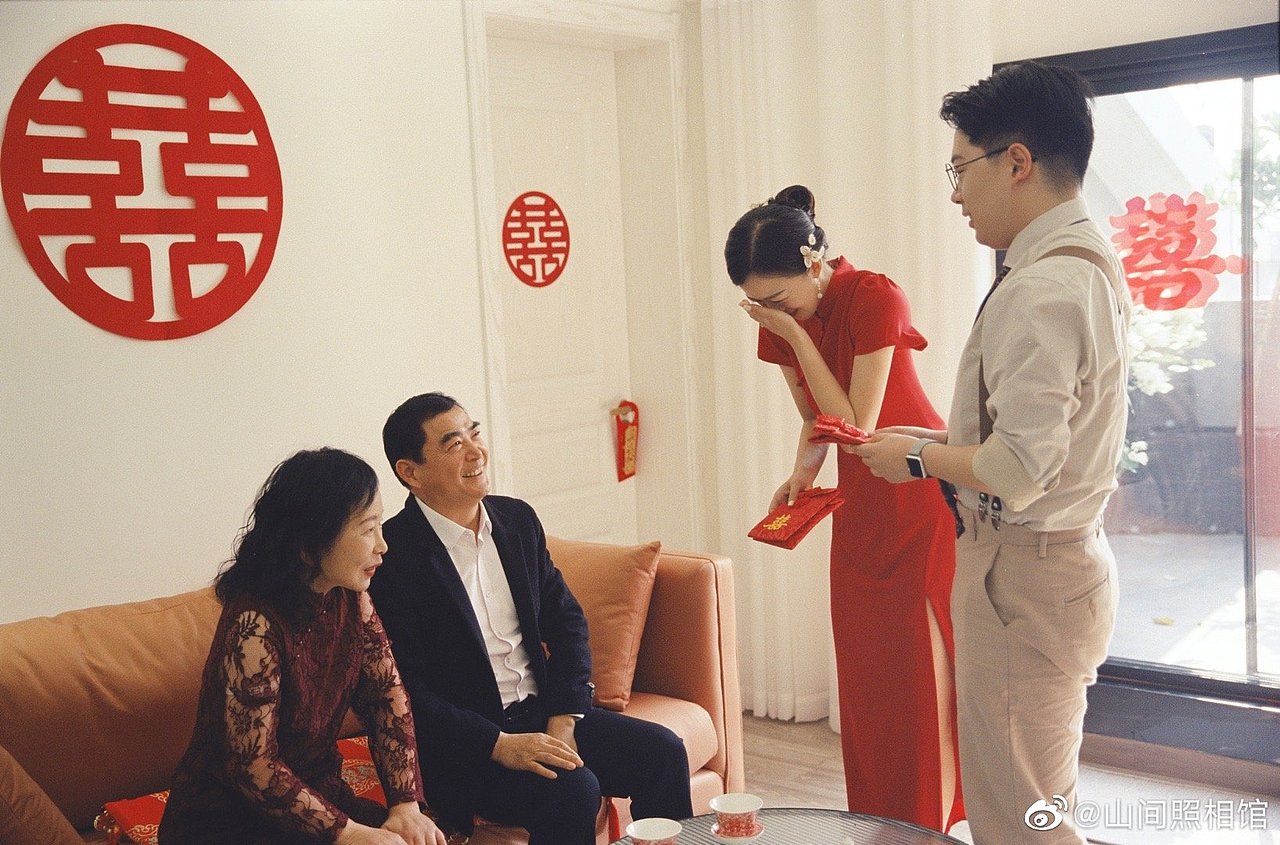 大吉大利，今日喝粥（图ZMjU5MzAyODMy） - 婚礼摄影 - 站酷设计师M花生阿姨M原创素材 - 站酷ZCOOL