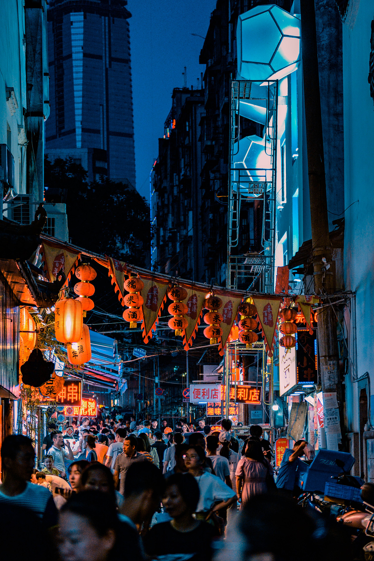 逛长沙（图ZMjM1MDI0MTI4） - 人文/纪实摄影 - 站酷设计师dy邓友原创素材 - 站酷ZCOOL