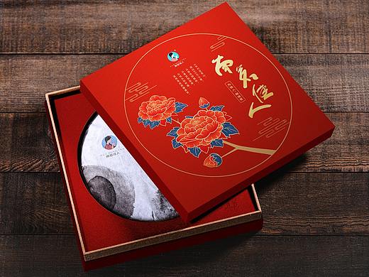 普洱茶包装盒设计，像极了月饼盒（汗...）