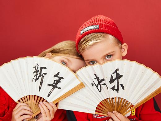 太平鸟童装新年款拍摄