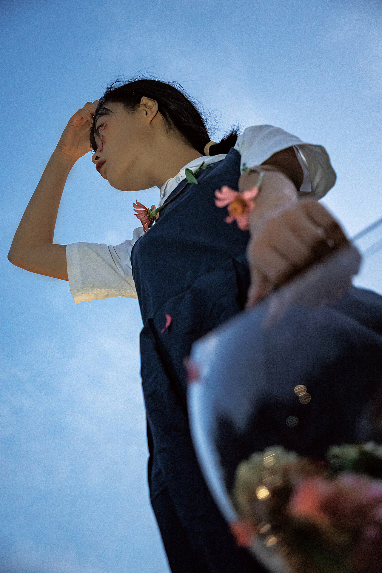 金鱼离开后（适马 18-50mm2.8 dc dn 人像样张）（图ZMjc0NzMyODU2） - 人像摄影 - 站酷设计师斯无鸡蛋原创素材 - 站酷ZCOOL