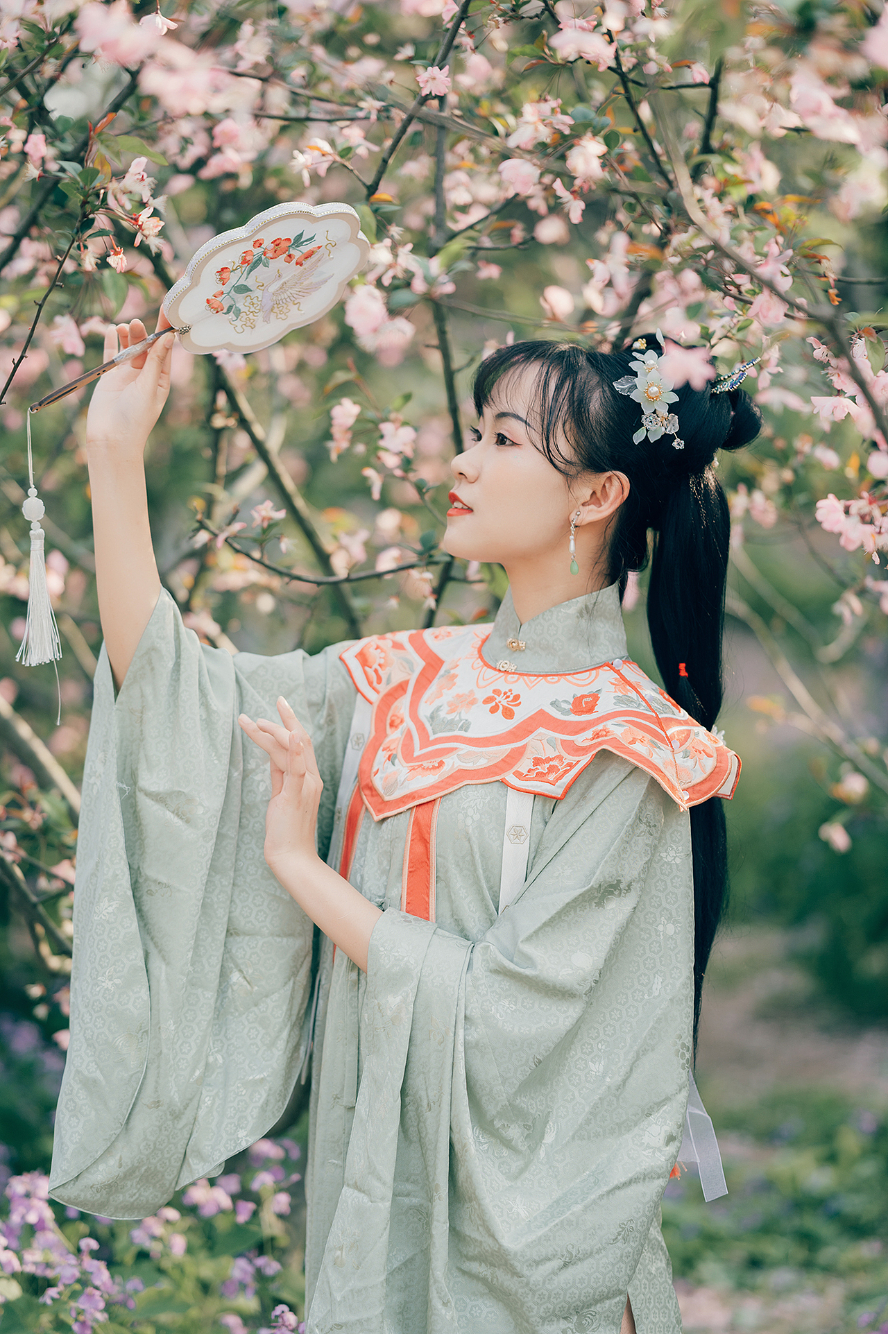 莫愁粉黛临窗懒，梁广丹青点笔迟。（图ZMjQ4NTMzMjY4） - 人像摄影 - 站酷设计师拍照的青山原创素材 - 站酷ZCOOL