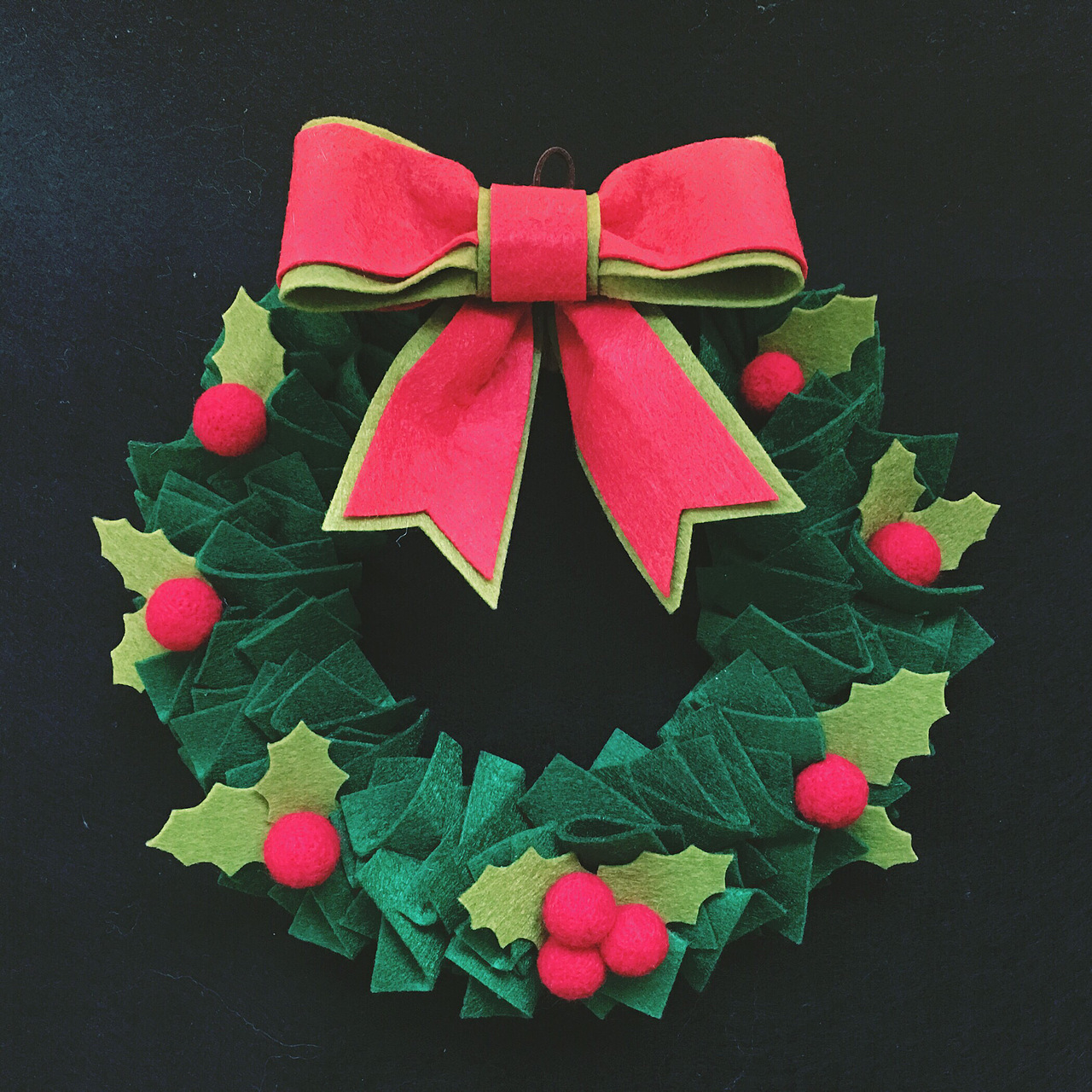 「原创手工」用不织布做简易版圣诞花环
