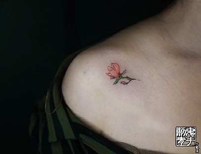 鬼手纹身小鬼店