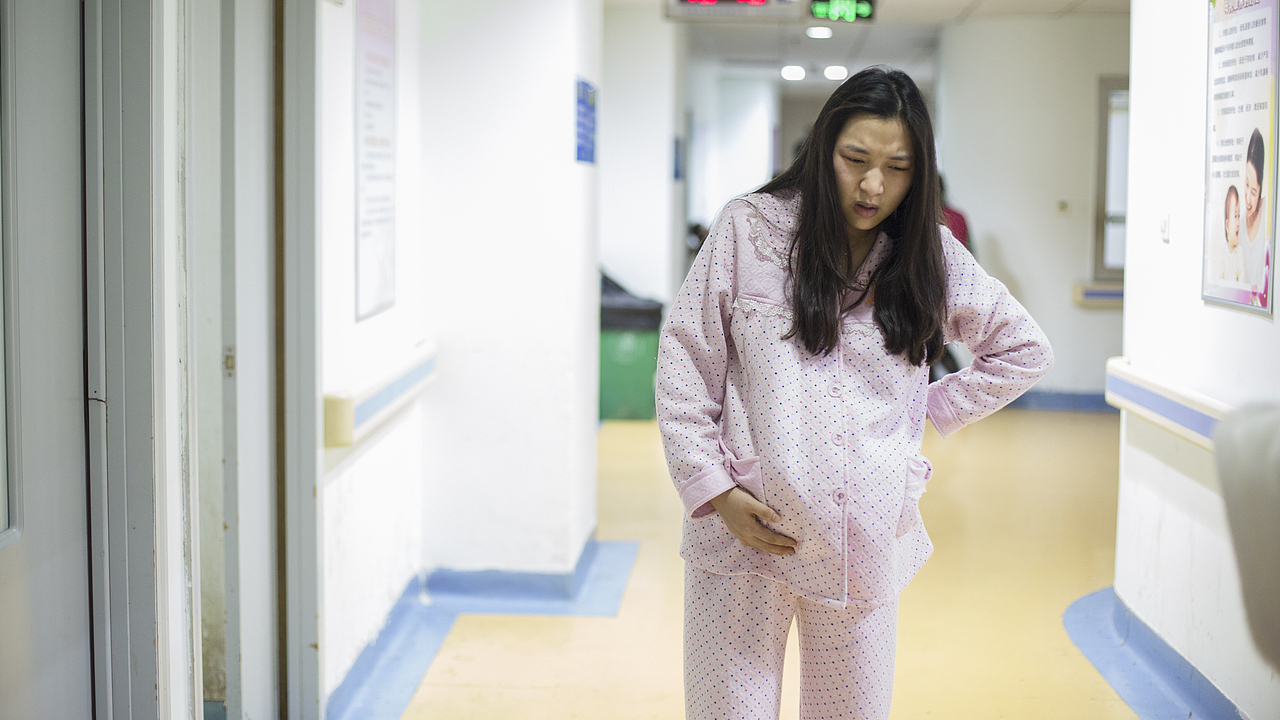 分娩纪录片（图ZMjU5OTIyNjQ=） - 短片 - 站酷设计师咸鱼大伯原创素材 - 站酷ZCOOL