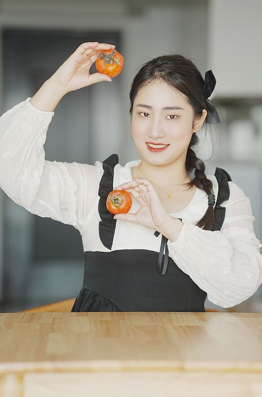 柿柿如意-自然光拍摄（图ZMzU0MDg1NDI0） - 人像摄影 - 站酷设计师王西瓜爱摄影原创素材 - 站酷ZCOOL