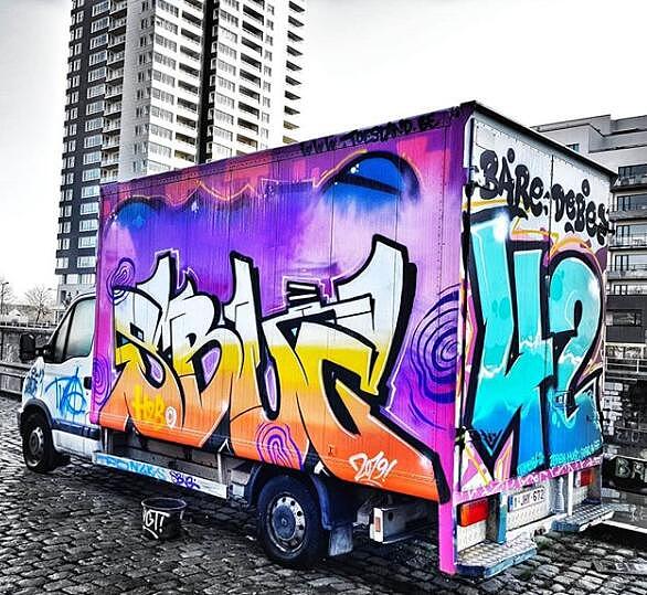 【推荐】2020涂鸦教学_街头涂鸦文化趋势_中国涂鸦违法