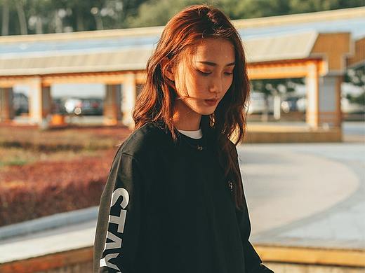 STRETAG思锐泰格2020秋季黑色卫衣男圆领宽松