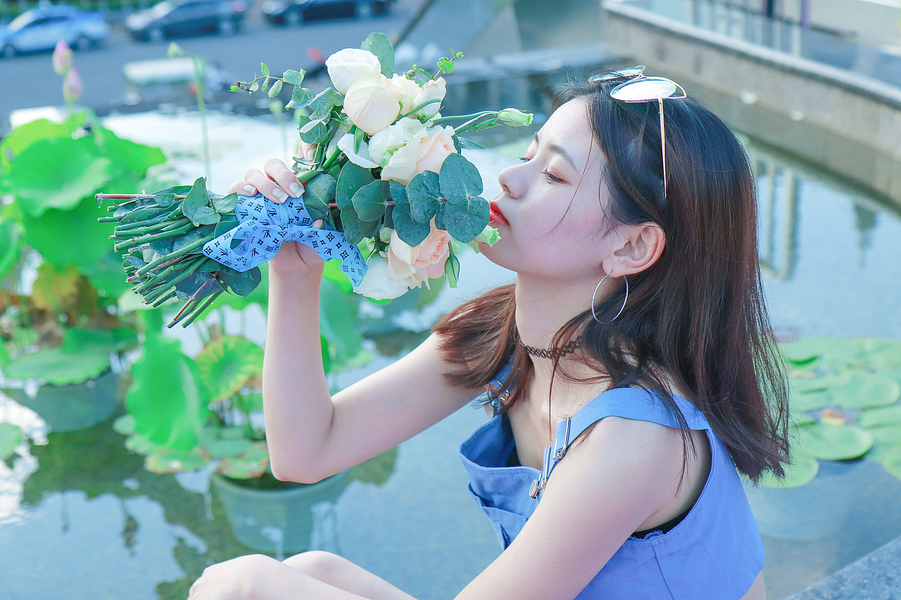 游乐园少女人像写真（图ZMjUwODI2MTU2） - 人像摄影 - 站酷设计师杭州摄影师蓝白原创素材 - 站酷ZCOOL