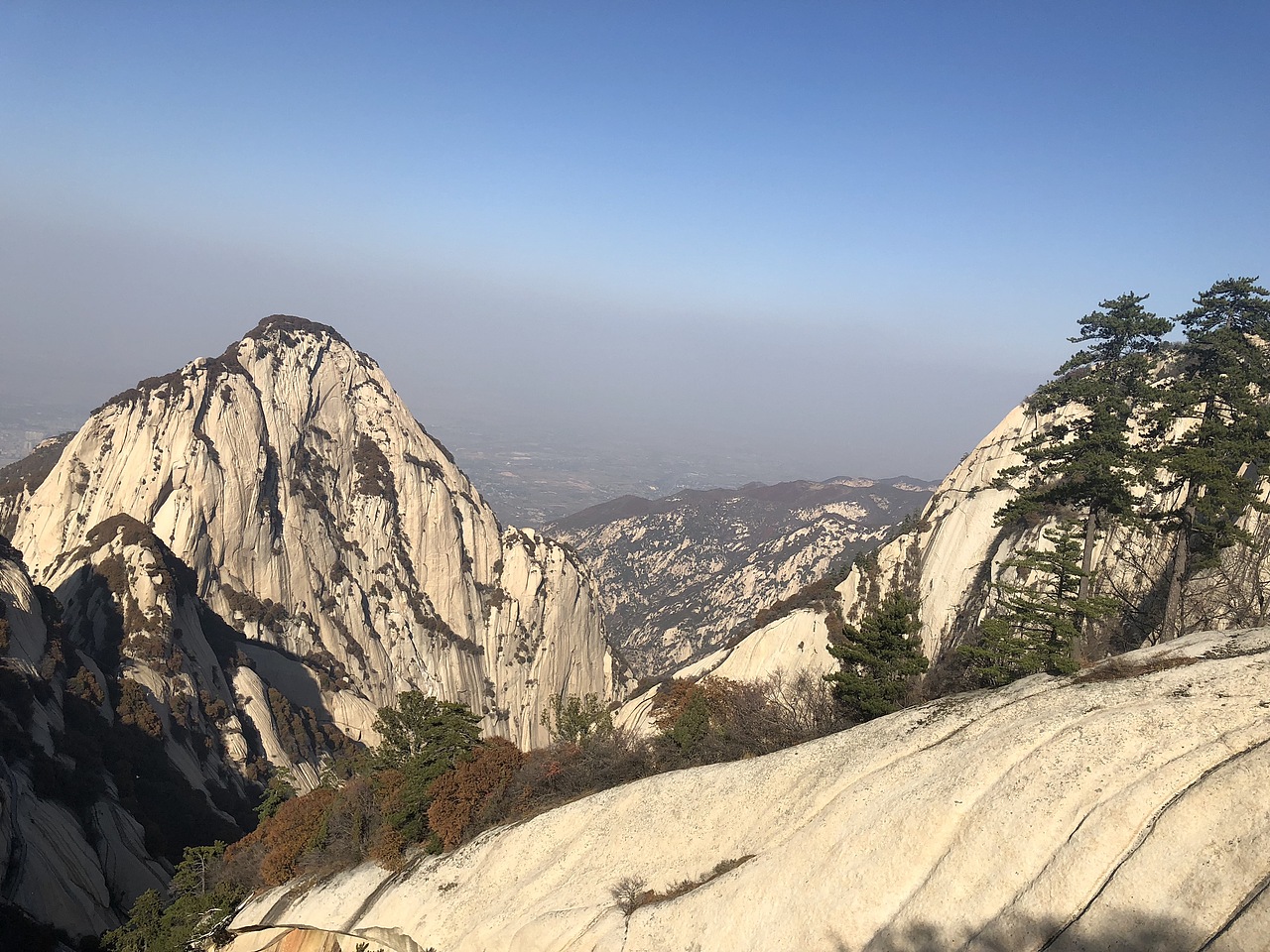 华山之旅（图ZMTM1MDcwMTc2） - 风光摄影 - 站酷设计师何止心酸原创素材 - 站酷ZCOOL