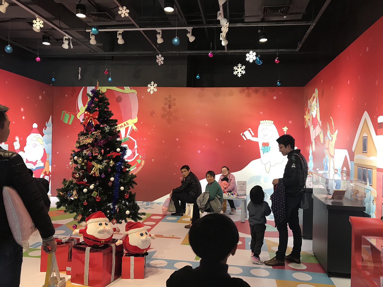 上海大宁国际、昆山昆城广场2017圣诞节主题装置设计（图ZMTAwMTUxNzM2） - 商业插画 - 站酷设计师刘佩佩插画原创素材 - 站酷ZCOOL