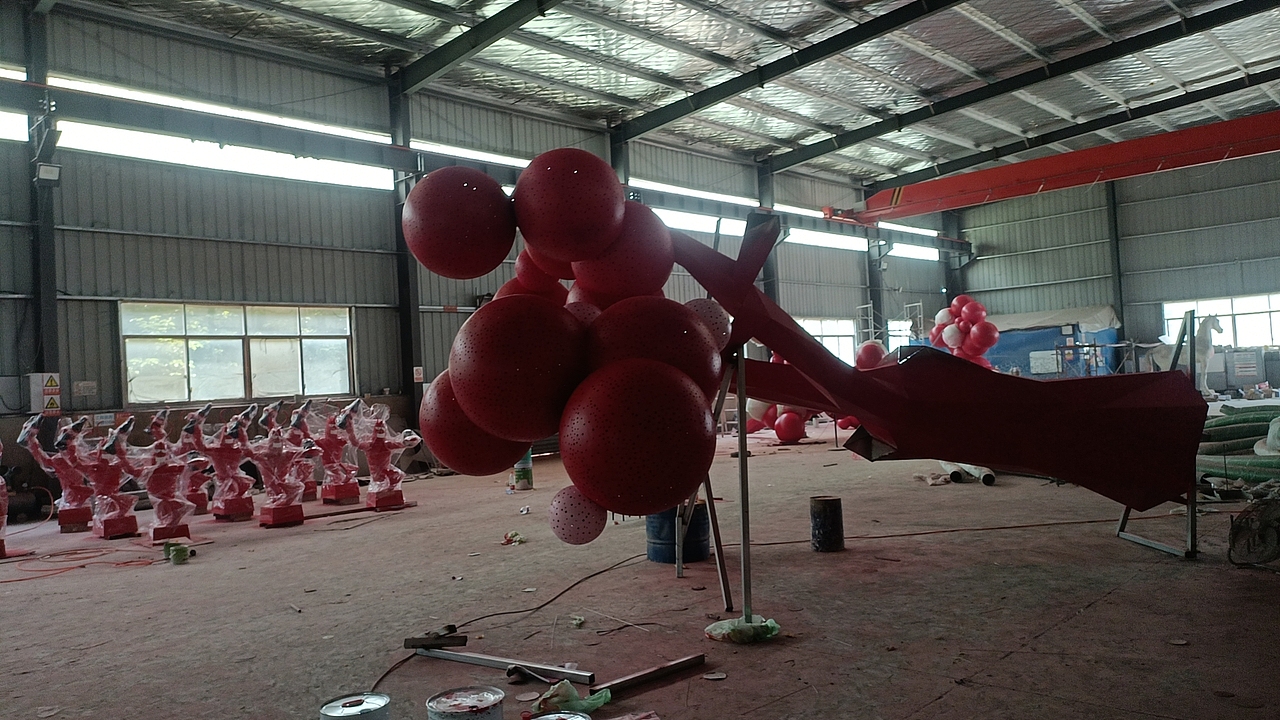 昆明-售楼部-树🌲生产-制作-安装过程展示（图ZMzQ4Nzc2MzI0） - 雕塑 - 站酷设计师德森雕塑标识景观原创素材 - 站酷ZCOOL