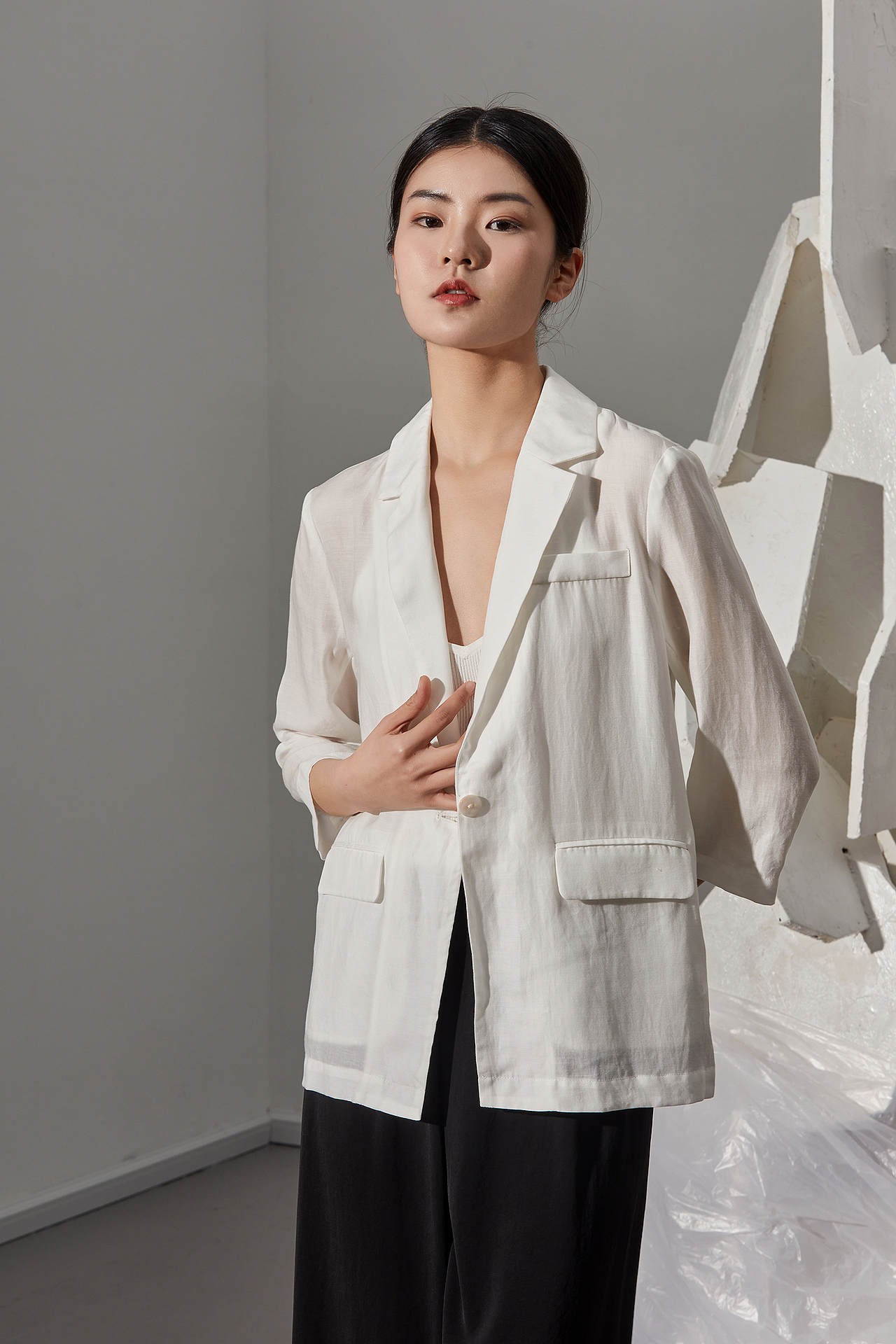 HEIBAI • 电商 | 品牌女装(图ZMjg2MTI4NjQ0) - 人像摄影 - 站酷设计师杭州黑白影像原创素材 - 站酷ZCOOL