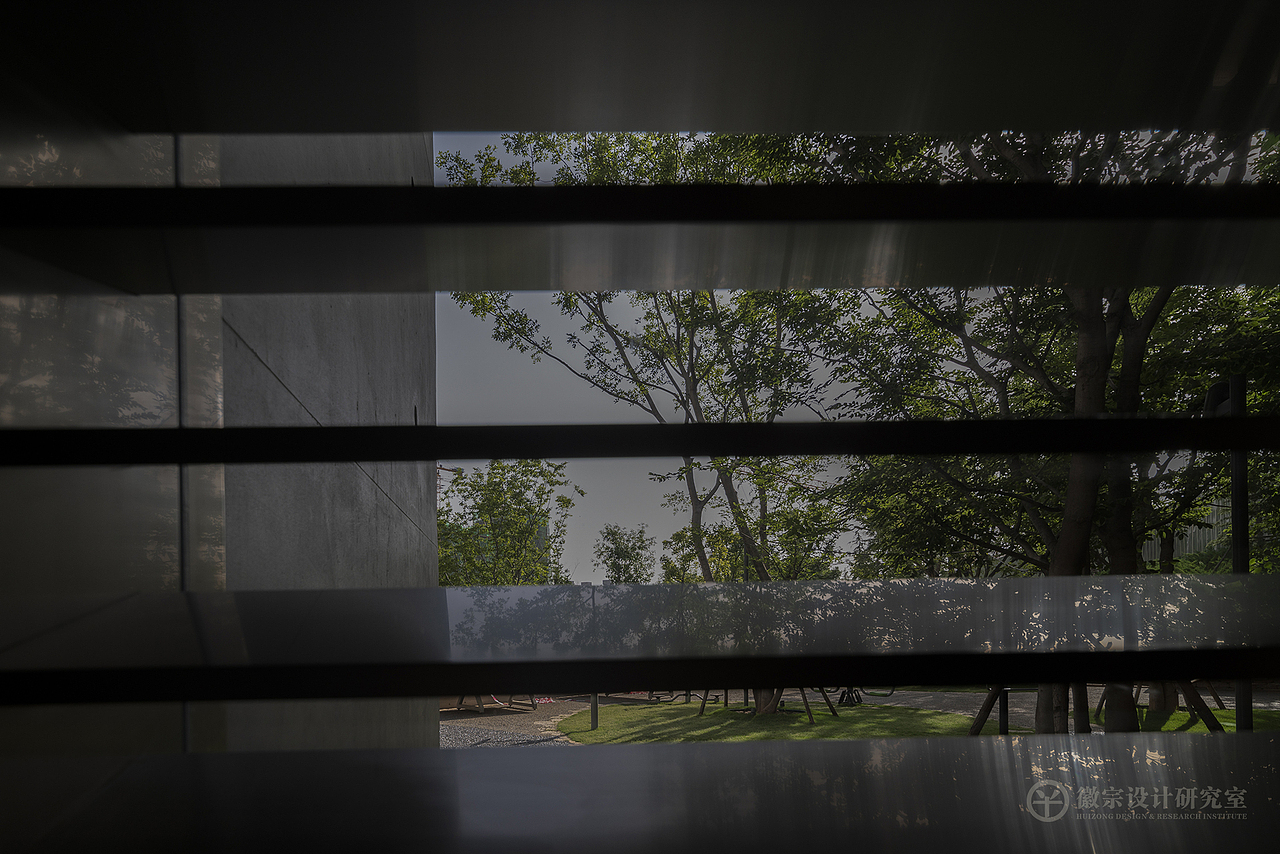 感知与叙事的书屋