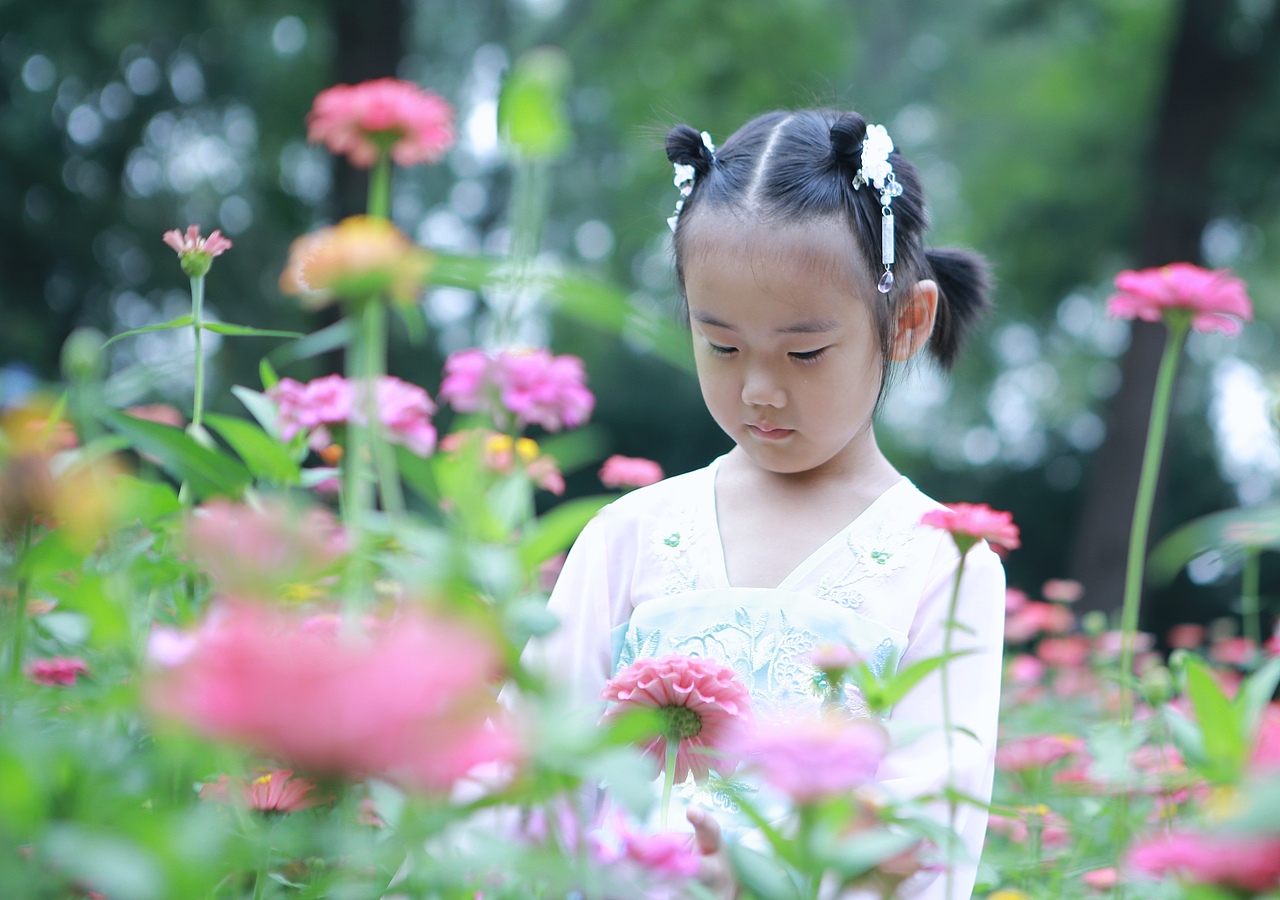 荣小妹的古风初试（图ZMjczNTM2MjM2） - 人像摄影 - 站酷设计师ICELK原创素材 - 站酷ZCOOL