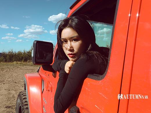 秋，天路（個人主頁-ZNDAyODk1Njg=） - 人像攝影 - 站酷設(shè)計師左道dodo原創(chuàng)素材 - 站酷ZCOOL