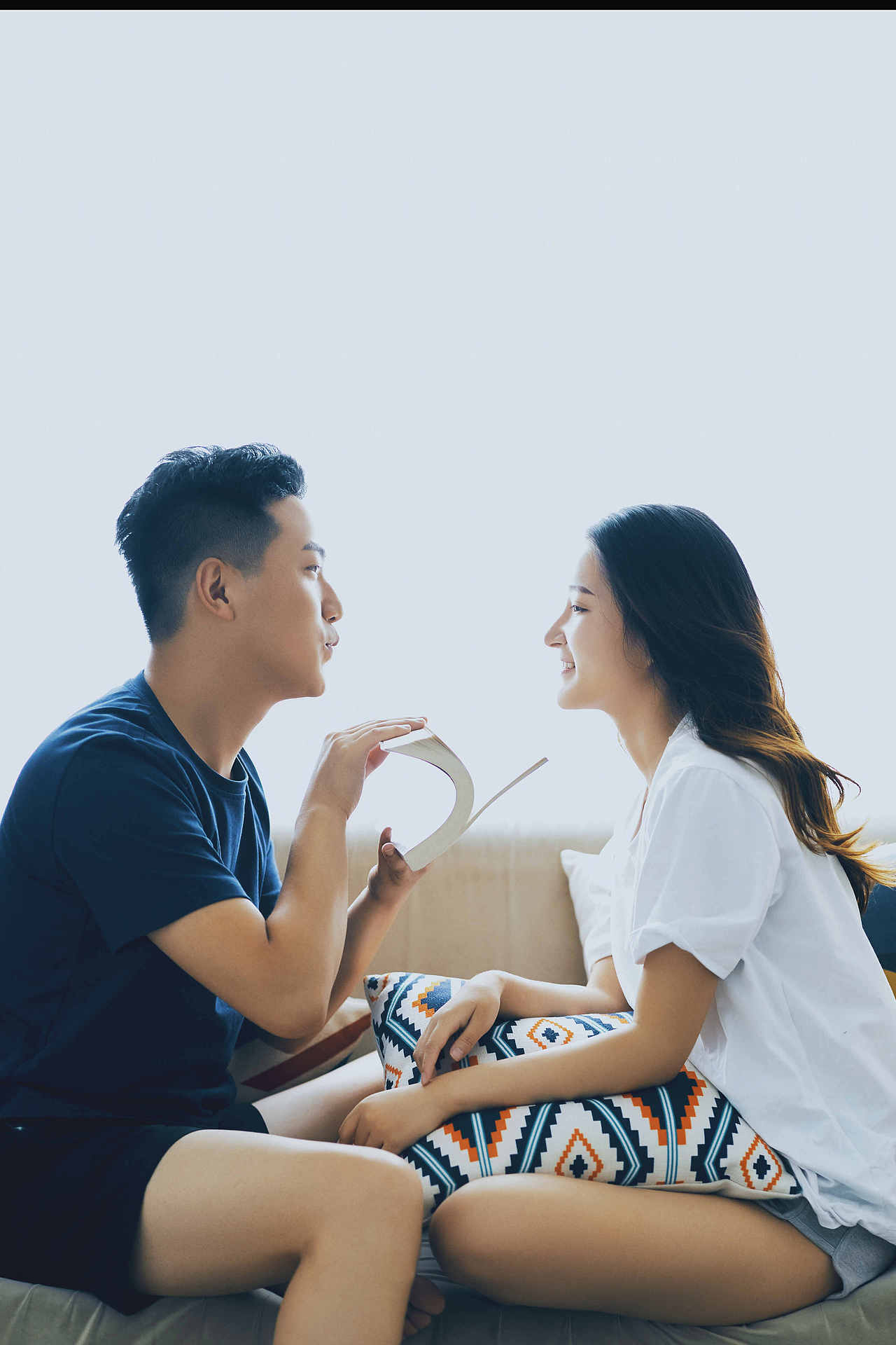 居家生活（图ZMjMyNTMxMzI0） - 人像摄影 - 站酷设计师屿林工作室原创素材 - 站酷ZCOOL