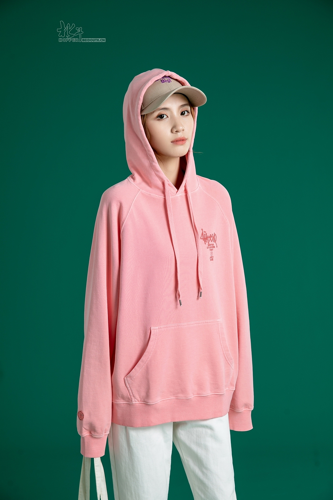 潮牌连帽卫衣纯色卫衣拉链连帽卫衣休闲卫衣模特拍摄