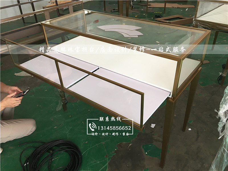 珠宝工作室展柜
