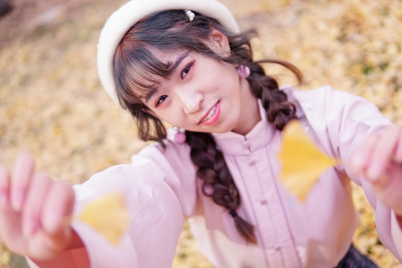 【摄影日记】秋天的你，夏天的我（图ZMTg1MzE4MzQ4） - 人像摄影 - 站酷设计师刘会彬BLACKICE原创素材 - 站酷ZCOOL