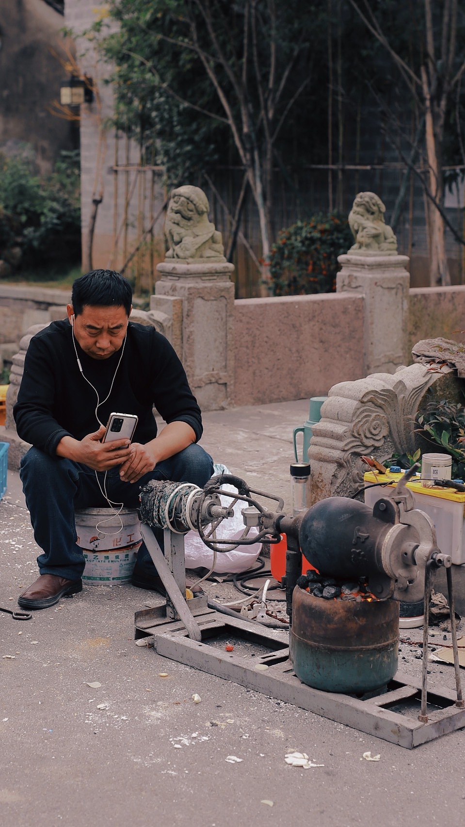 古镇里的人间烟火气📸（图ZMjM2MjQ5ODgw） - 人文/纪实摄影 - 站酷设计师Z自由女神原创素材 - 站酷ZCOOL