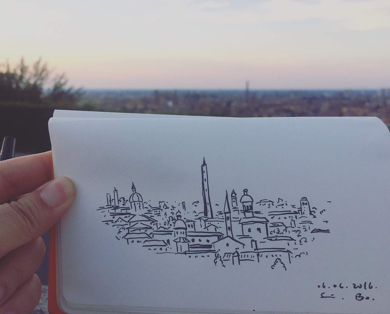 手绘速写（图ZOTQwMjk4NTI=） - 创作习作 - 站酷设计师Melissa37原创素材 - 站酷ZCOOL