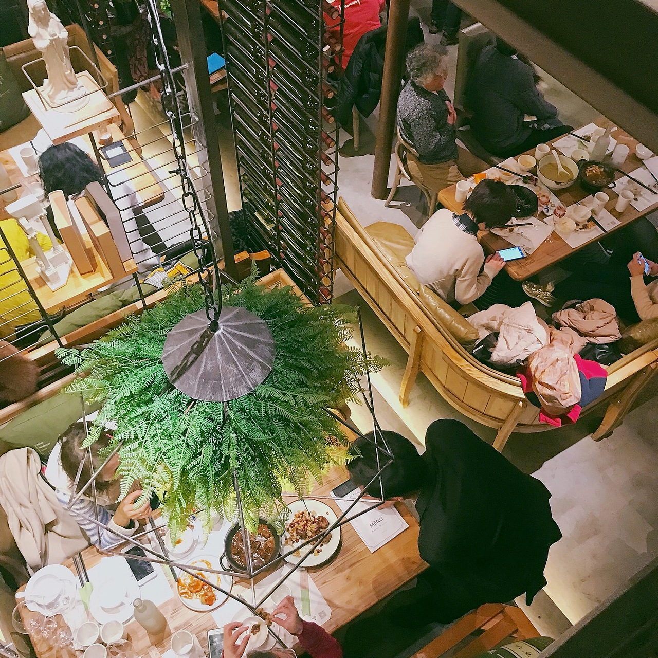 手机摄影 - 上海 - 胡桃里（图ZMTExNTE0Mzky） - 风光摄影 - 站酷设计师形色分界原创素材 - 站酷ZCOOL