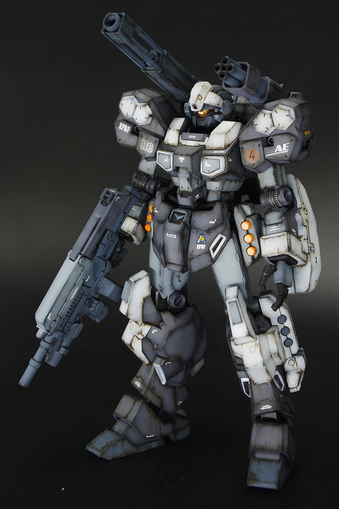 gundam模型mg杰斯塔