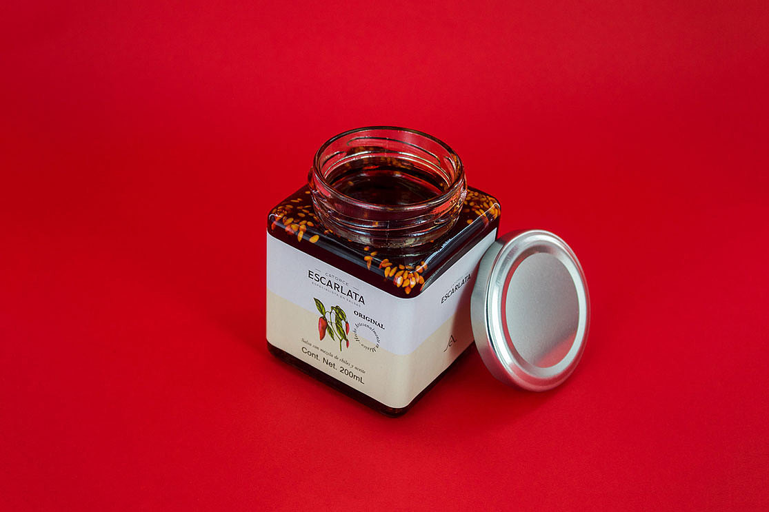 | 辣椒油包装 |（图ZMjA2NTM3ODc2） - 包装 - 站酷设计师余渡i原创素材 - 站酷ZCOOL