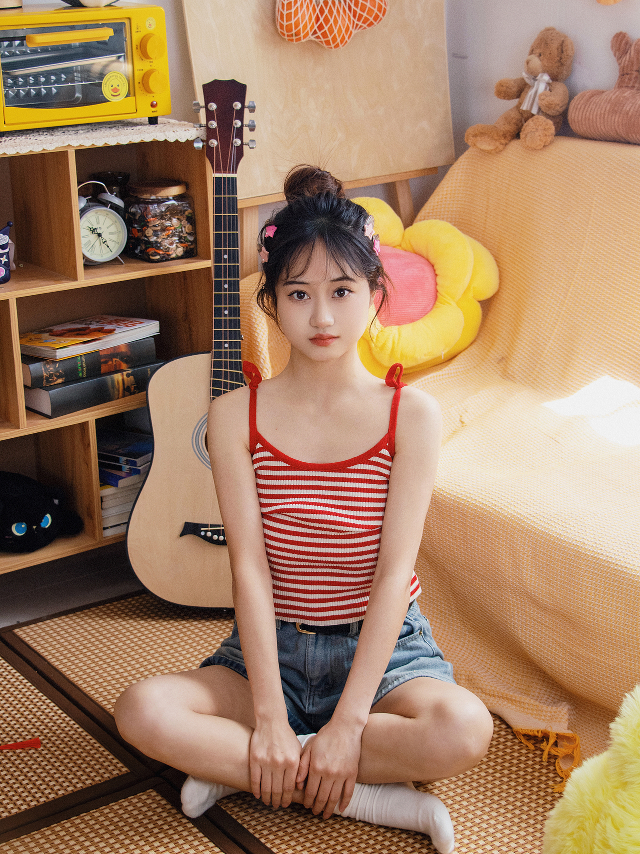 嘘…夏天要来喽.🍉（图ZMzY4MjAyOTE2） - 人像摄影 - 站酷设计师鸭梨最酷阿原创素材 - 站酷ZCOOL