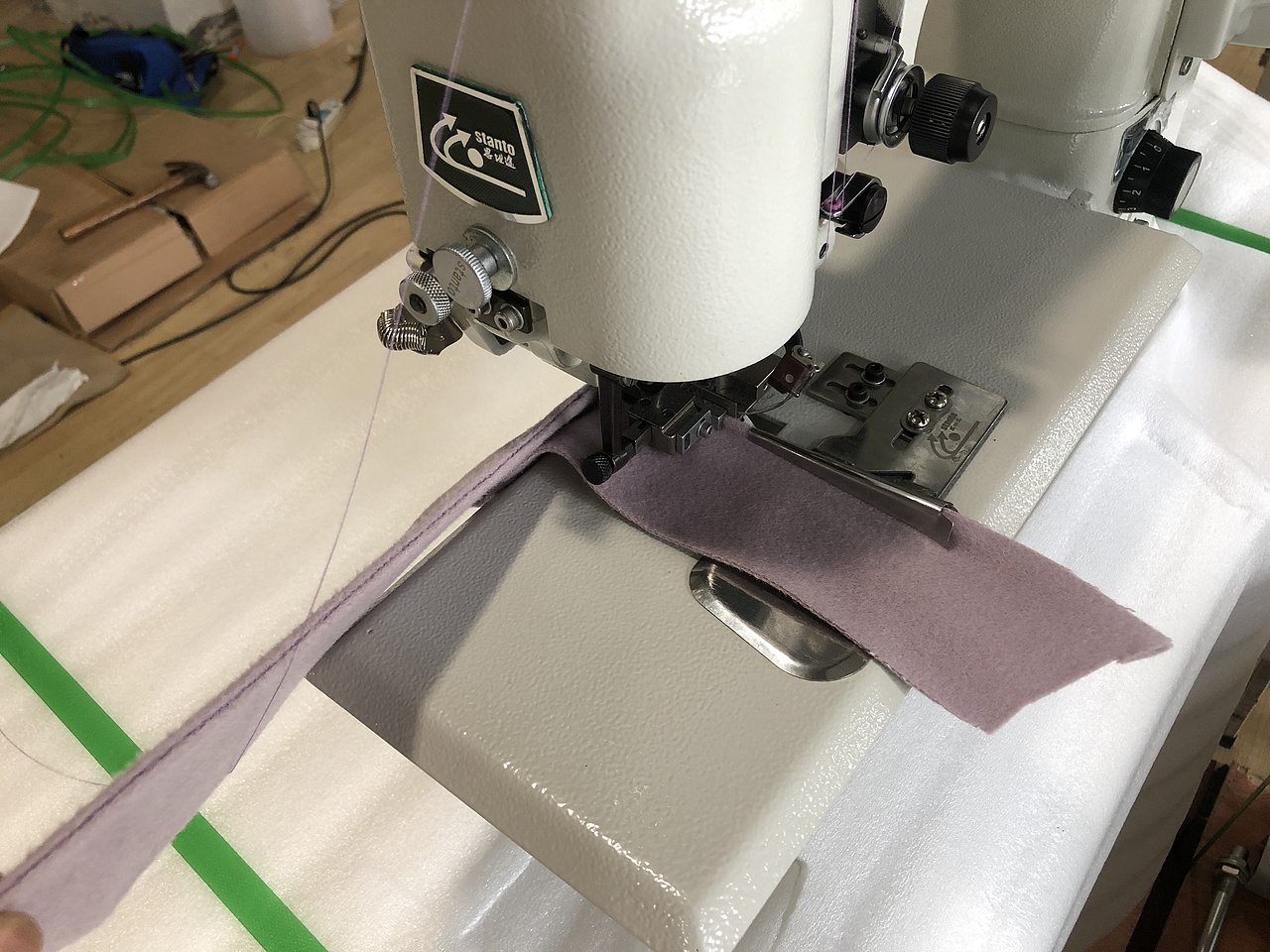 双面呢代替手工暗缝机,羊绒大衣仿手工机器,缝合机