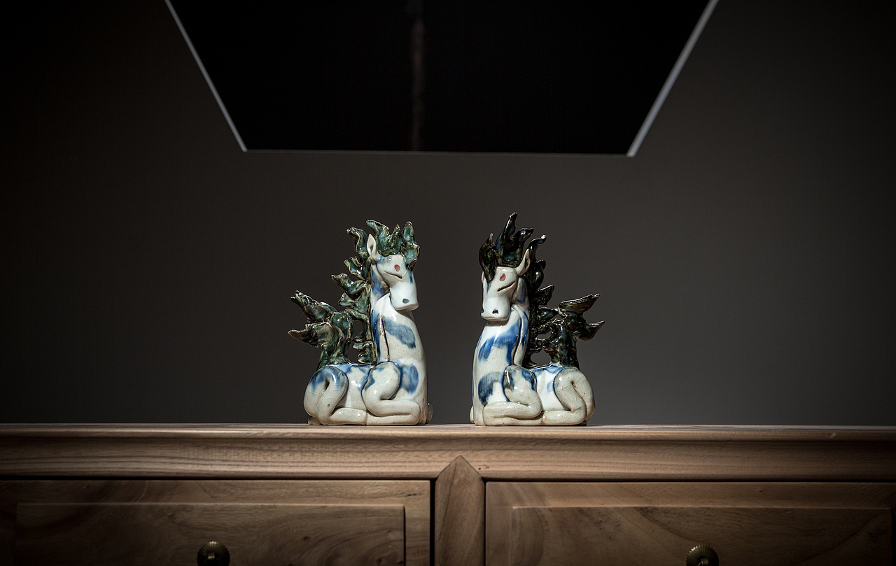 器十二 景德镇手工捏雕 十二生肖彩釉马陶瓷工艺品