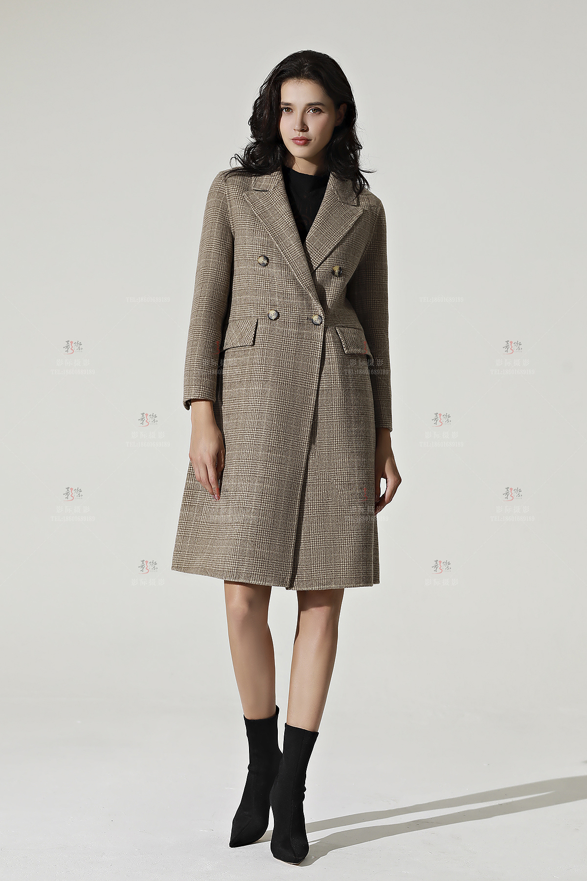 服装模特拍摄 女装外模 毛呢大衣服装网店上新图片网拍