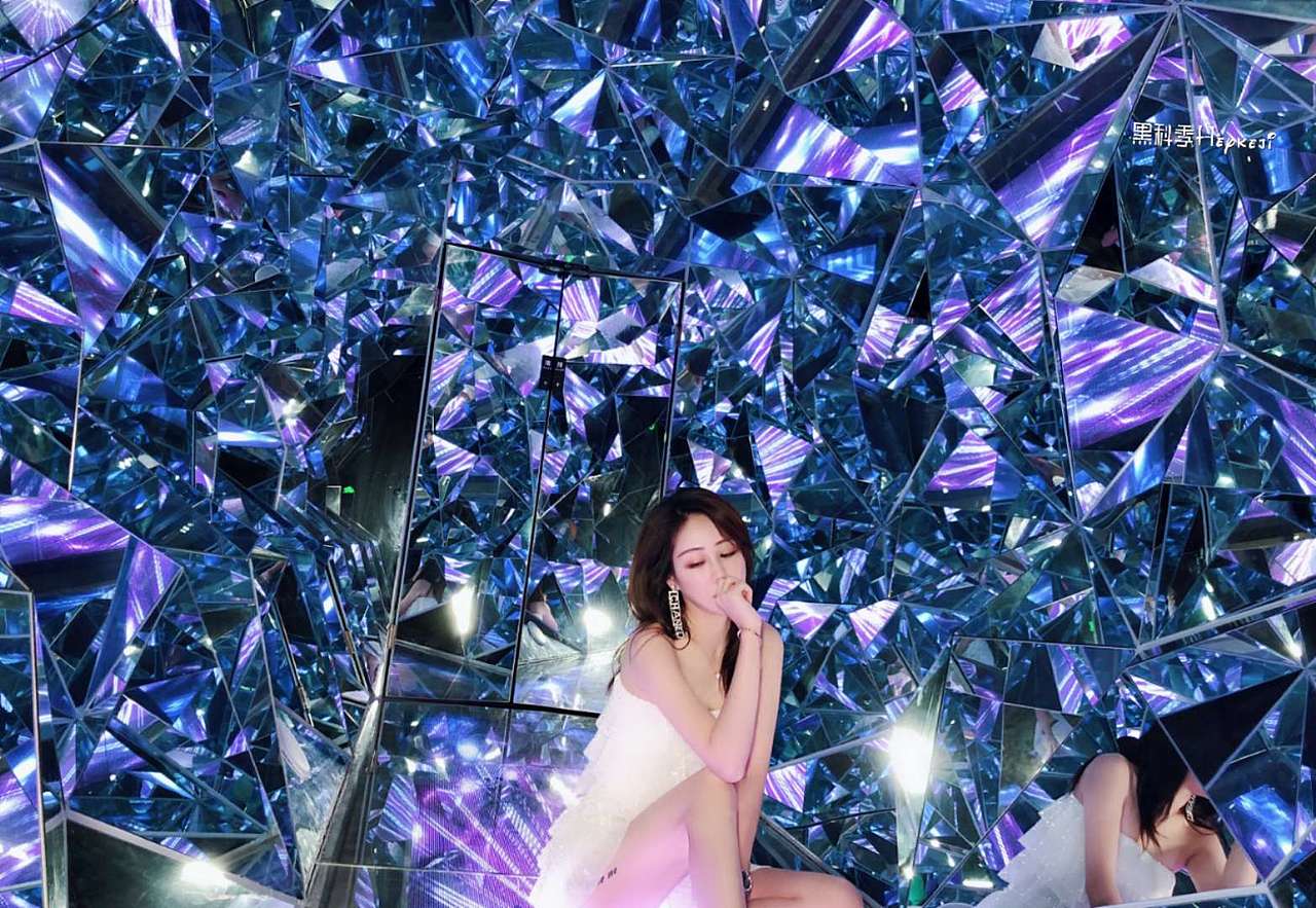 创新型互动体验暖场网红道具